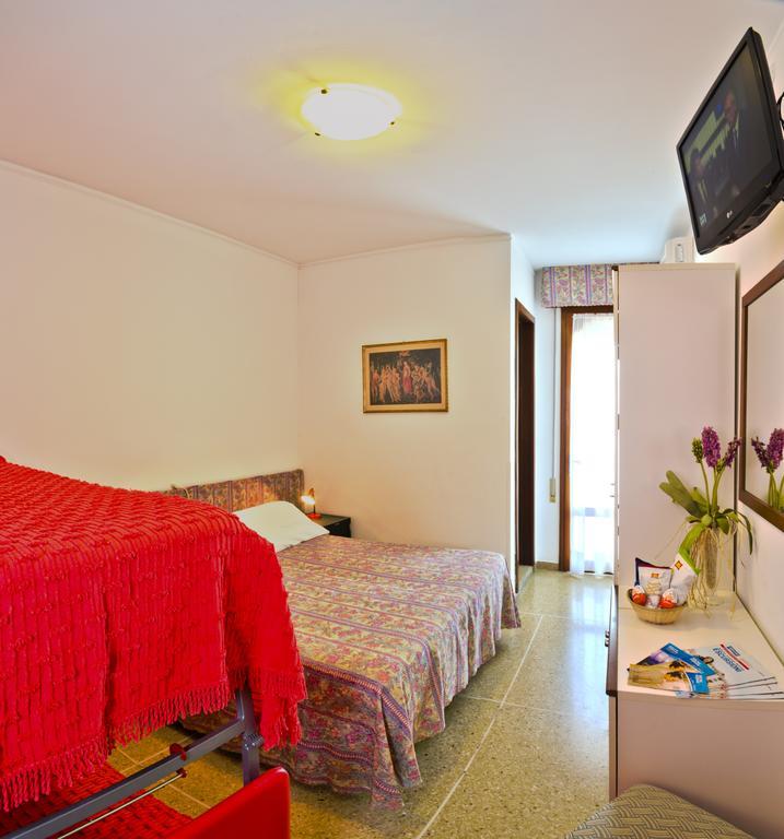 Hotel Nevada Bibione Extérieur photo